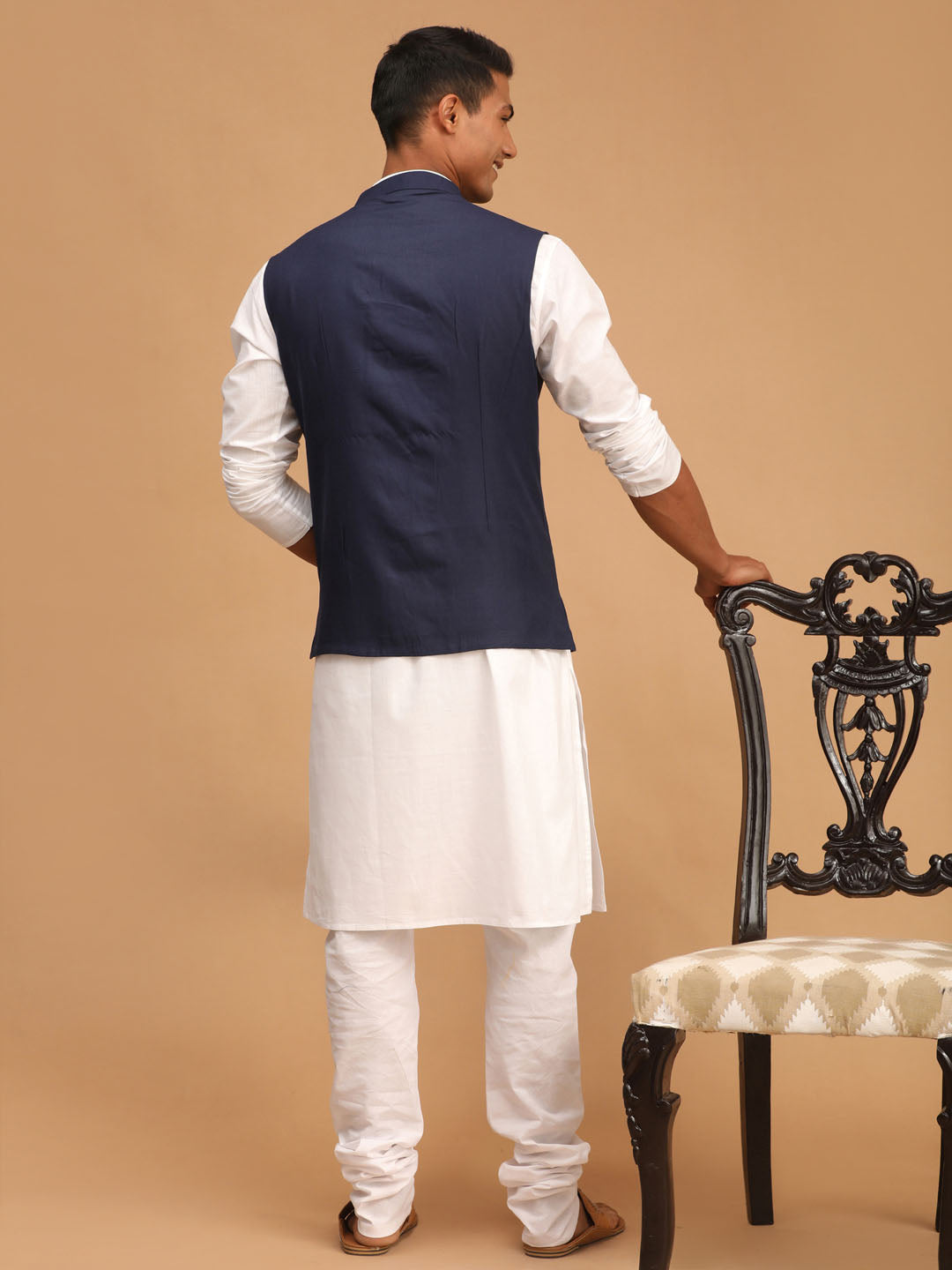 Sarvati Men's Navy Blue Solid Cotton Nehru Jacket With White Kurta And Pyjama Set