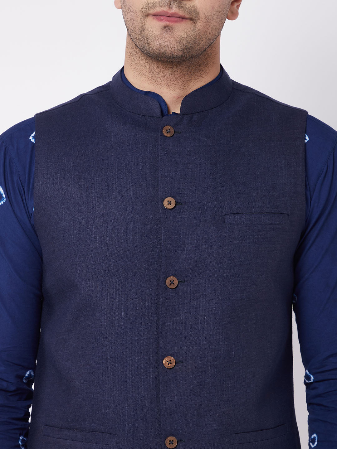 Sarvati Men's Cotton Kurta And Pyjama With Navy Blue Solid Nehru Jacket