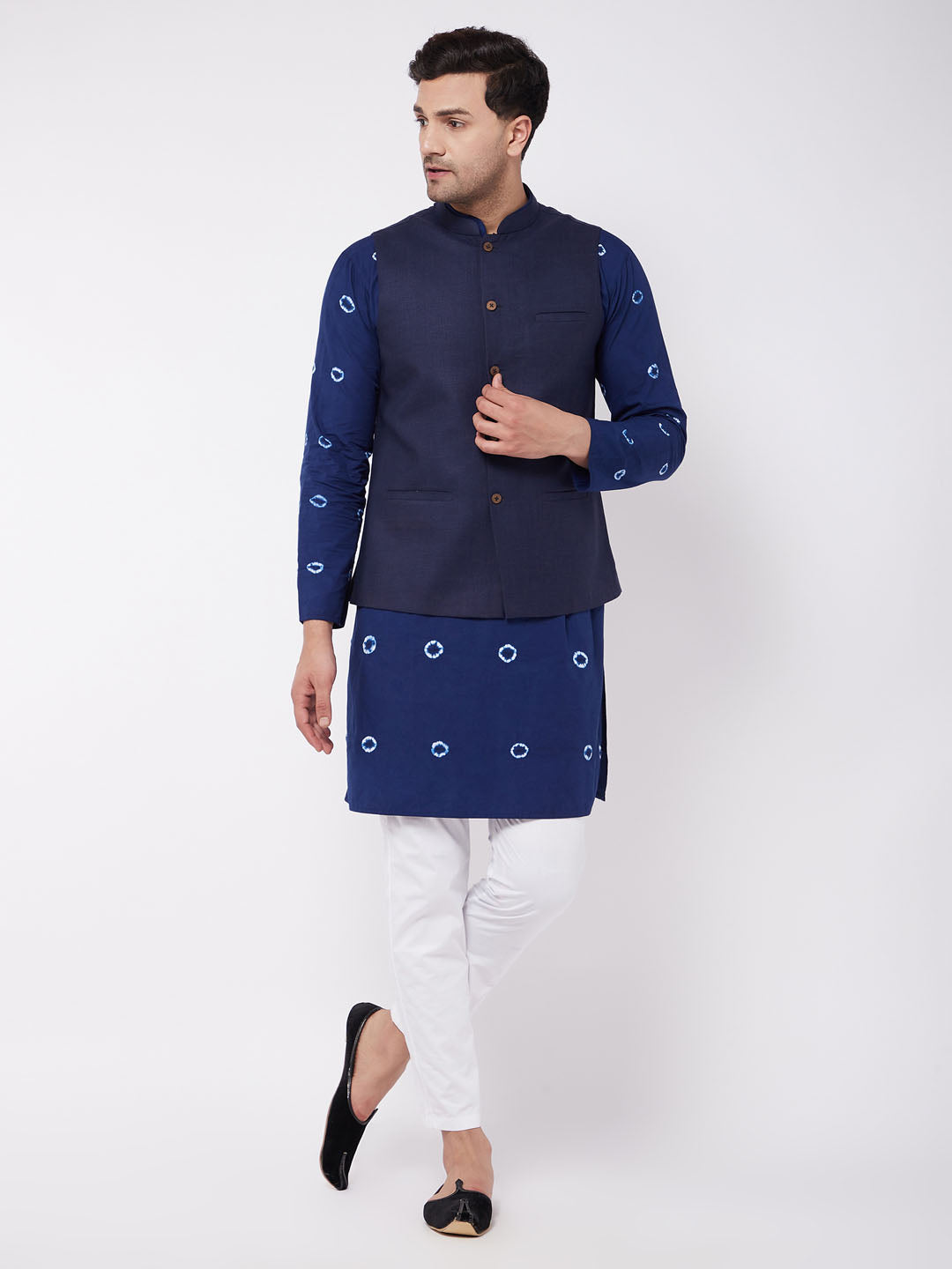 Sarvati Men's Navy Blue Solid Nehru Jacket With Blue Tie Dye Print Kurta And White Cotton Pant Style Pyjama