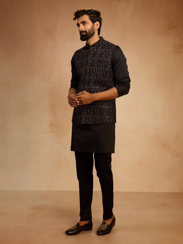 Men's Navy Blue Velvet Embroidered Nehru Jacket with Black Solid Kurta & Pyjama Set - view 3