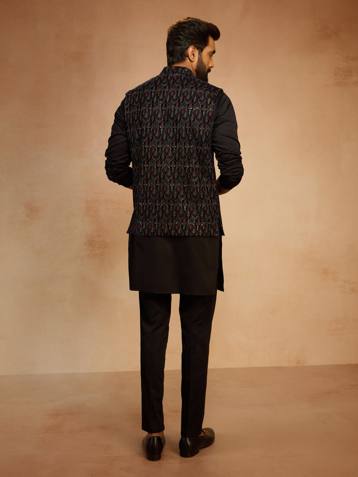 Men's Navy Blue Velvet Embroidered Nehru Jacket with Black Solid Kurta & Pyjama Set - view 6