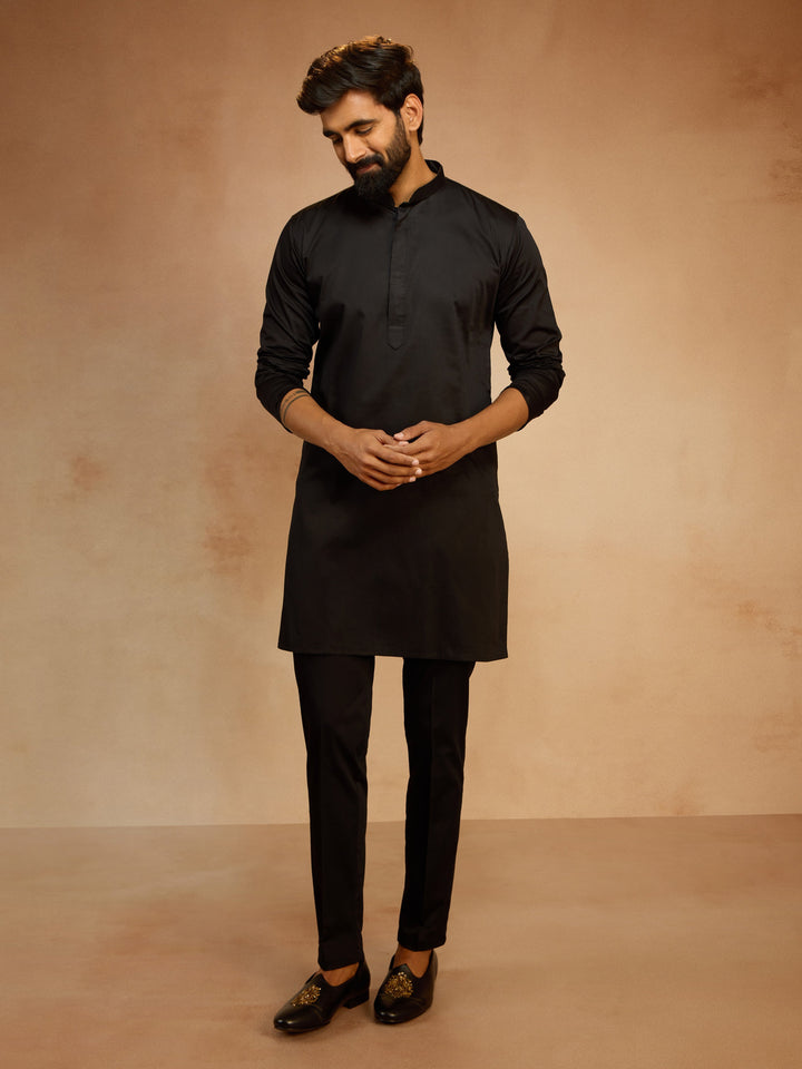 Men's Navy Blue Velvet Embroidered Nehru Jacket with Black Solid Kurta & Pyjama Set - view 5