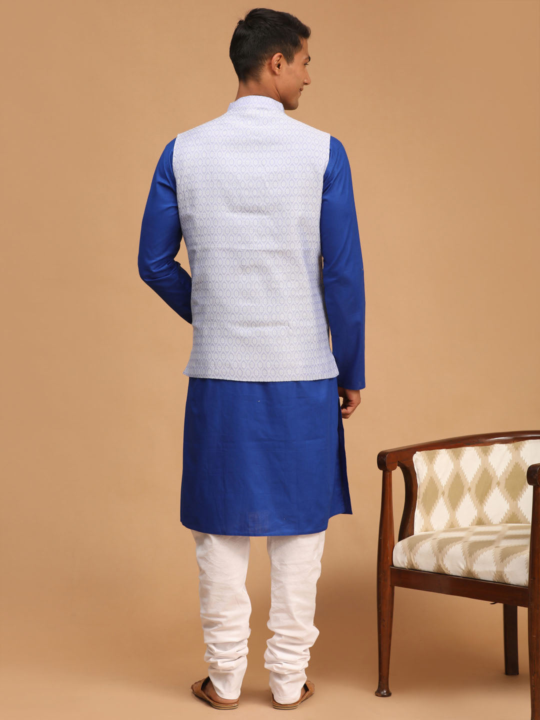 Sarvati Men's Lavender Jacquard Nehru Jacket with Kurta Pyjama Set