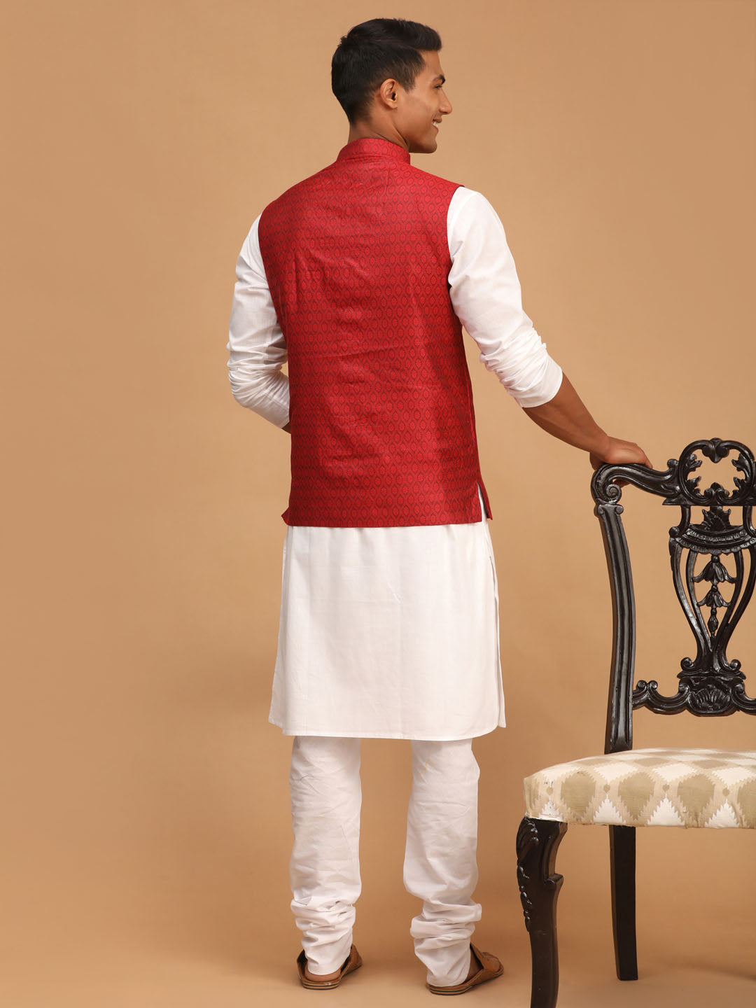Sarvati Men's Maroon Jacquard Nehru Jacket with Kurta Pyjama Set
