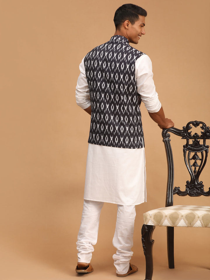 Sarvati Men's Black Ikkat Printed Cotton Nehru Jacket With White Kurta And Pyjama Set