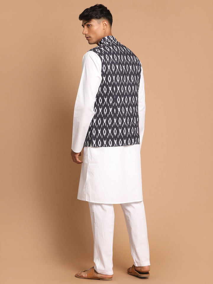 Sarvati Men's Black and white printed Nehru jacket With White Kurta Pyjama