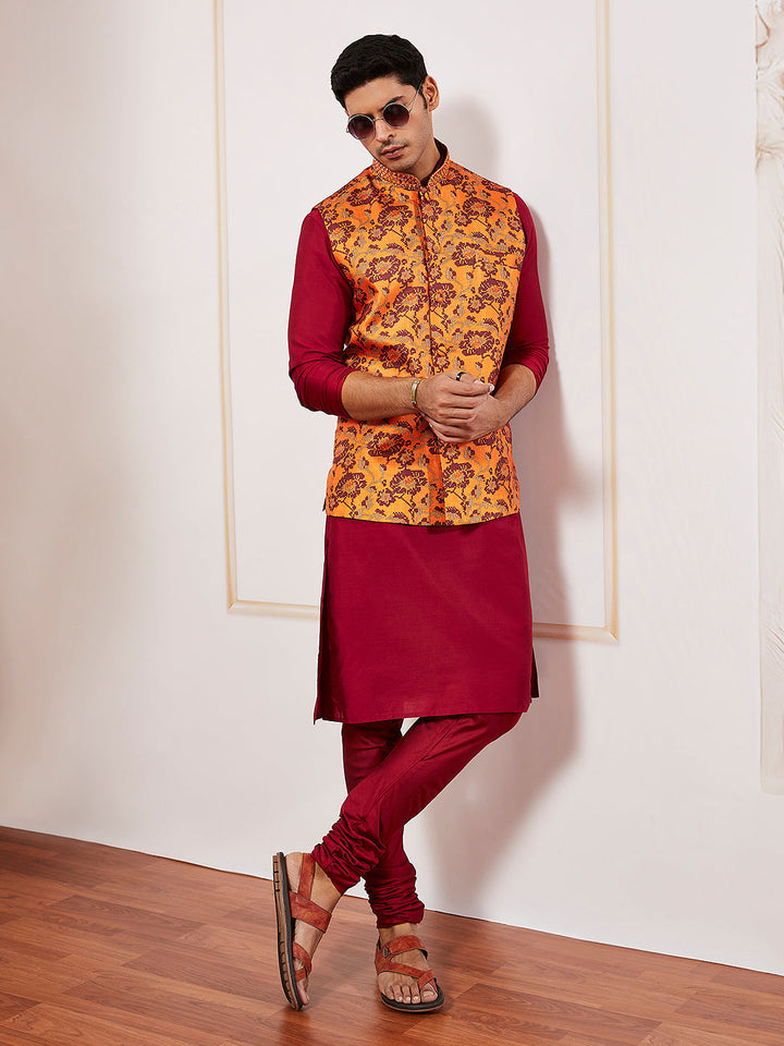 Sarvati Men's Maroon Silk Blend Jacket,Kurta And Pyjama Set.