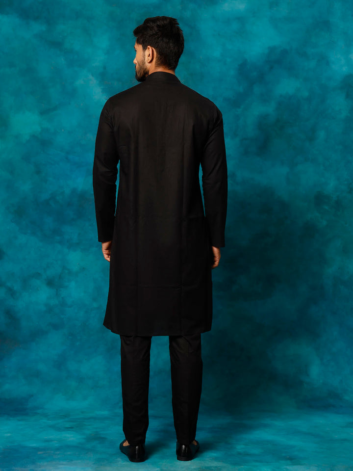 Sarvati Men's Black Cotton Blend Kurta Pyjama Set