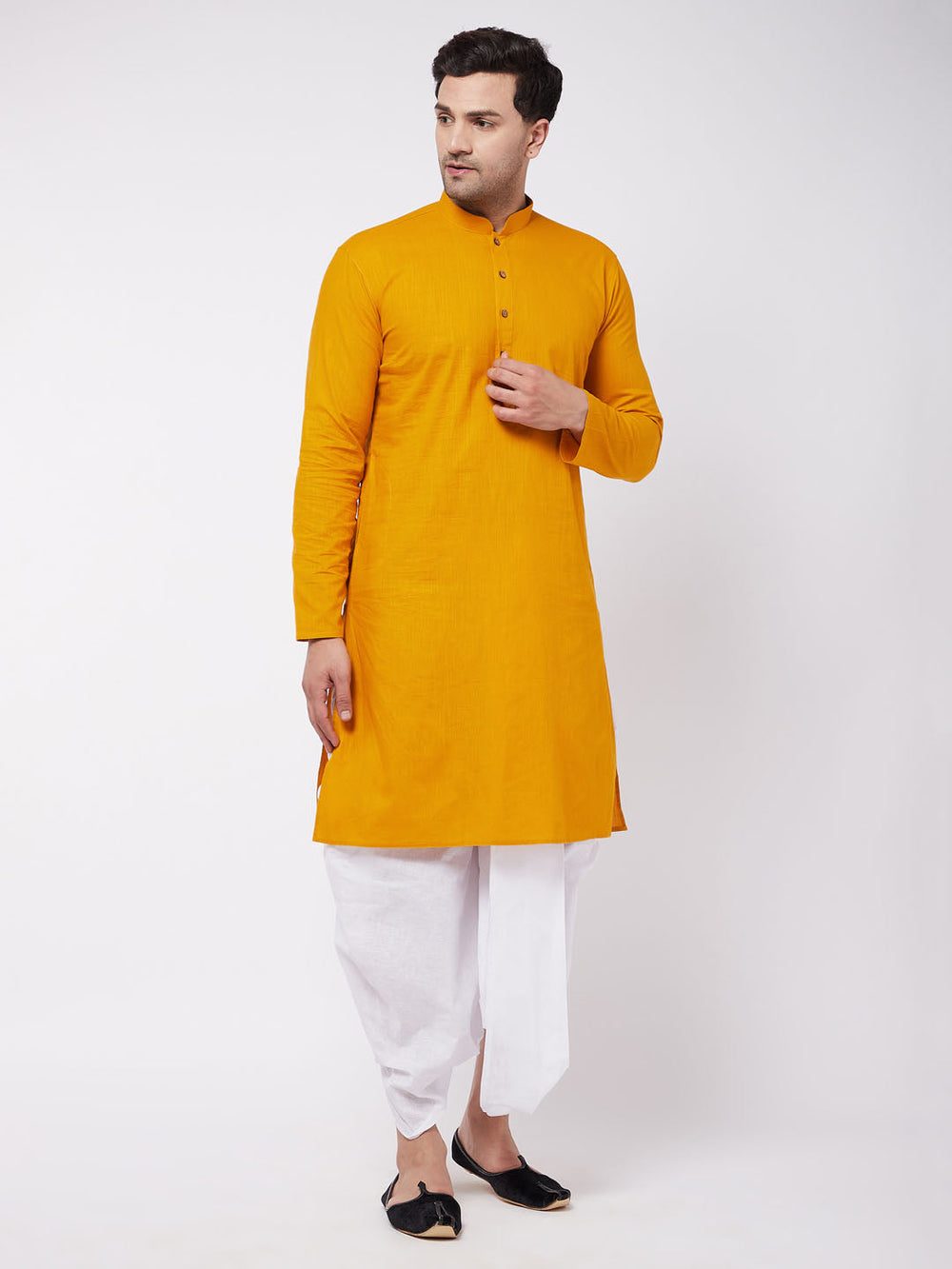 Sarvati Men's Mustard And White Cotton Blend Kurta And Dhoti Set