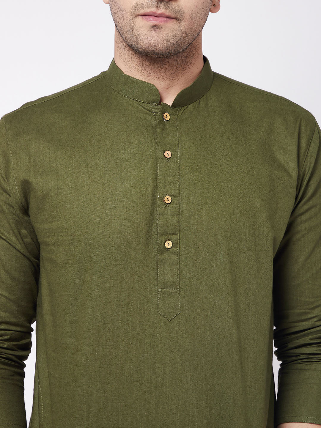 Sarvati Men's Mehendi Green Solid Cotton Blend Kurta And White  Pyjama Set