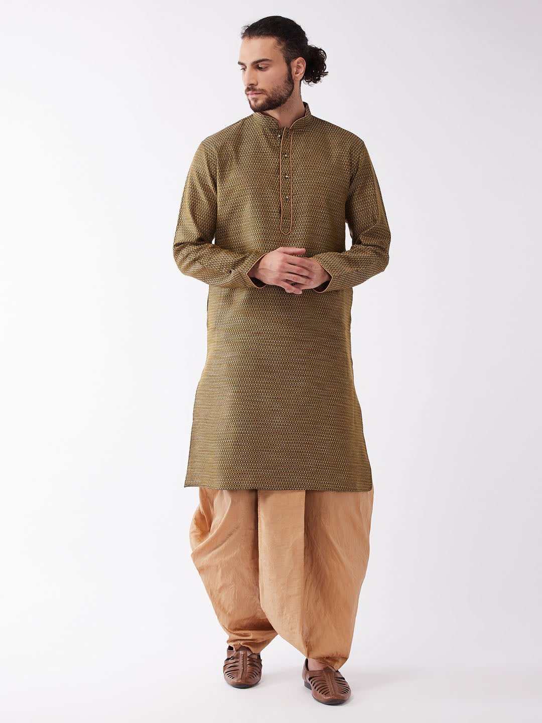 Sarvati Men's Black And Rose Gold Silk Blend Kurta And Dhoti Set