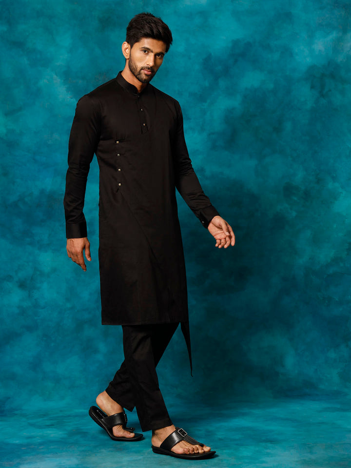 Sarvati Men's Black Cotton Satin Blend Kurta Pyjama Set