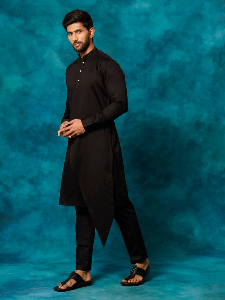 Sarvati Men's Black Cotton Satin Blend Kurta Pyjama Set