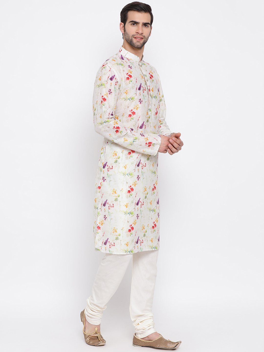 Sarvati Men's Cream Cotton Blend Kurta and Pyjama Set