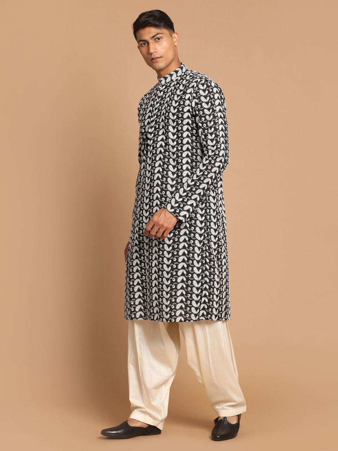 Sarvati Men's Black Pure Cotton Chikankari Kurta With Patiala set