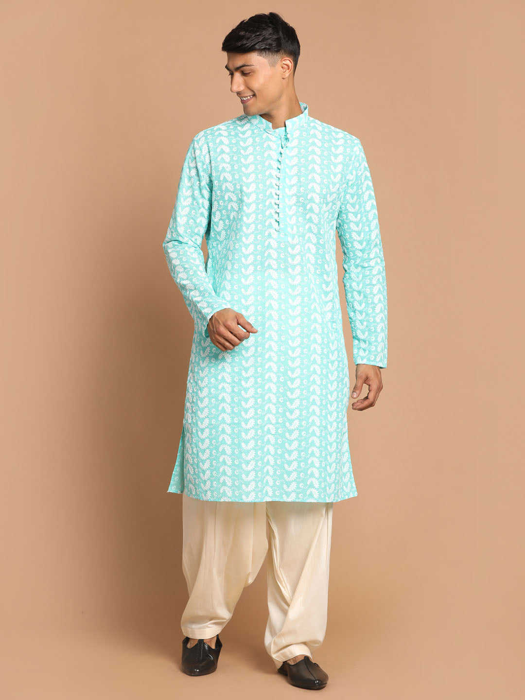 Sarvati Men's Green Pure Cotton Chikankari Kurta With Patiala set