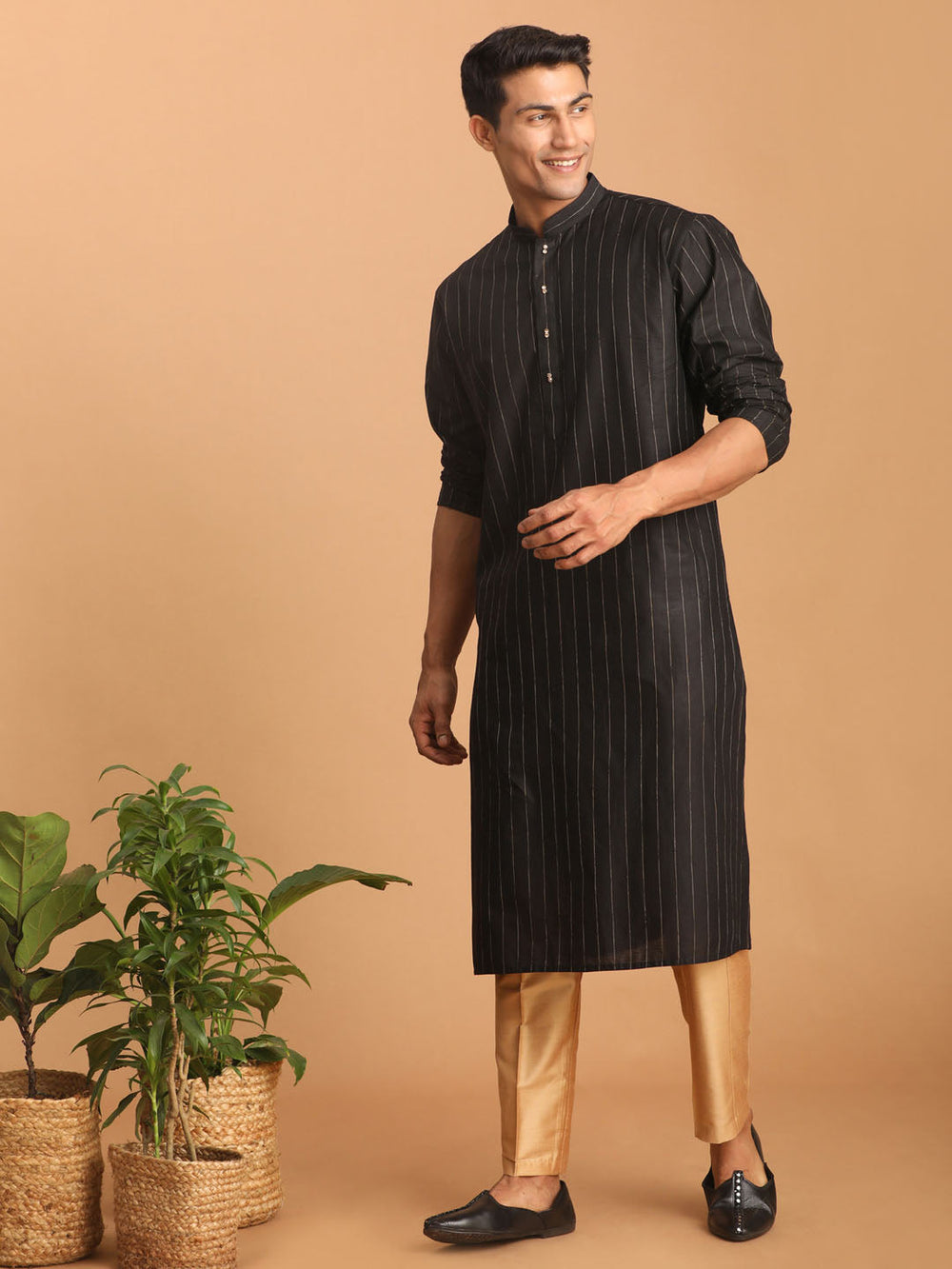 Sarvati Men's Black Striped Kurta And Rose Gold Pant Set