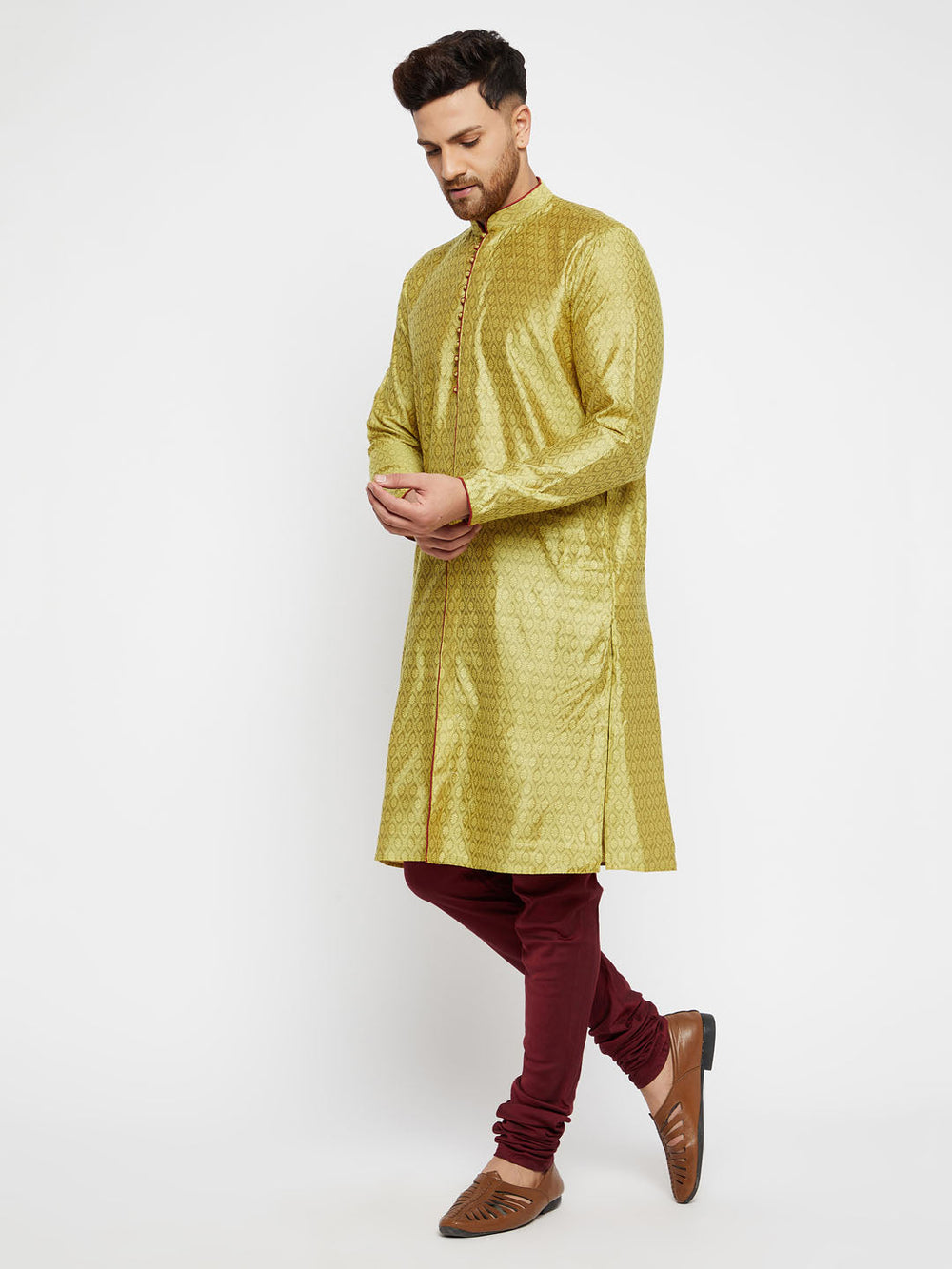 Sarvati Men's Mustard And Maroon Silk Blend Kurta Pyjama Set