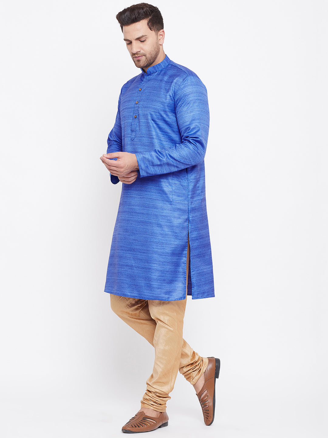 Sarvati Men's Blue And Rose Gold Silk Blend Kurta Pyjama Set