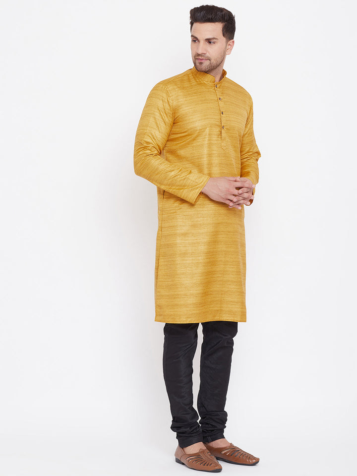 Sarvati Men's Mustard And Black Silk Blend Kurta Pyjama Set