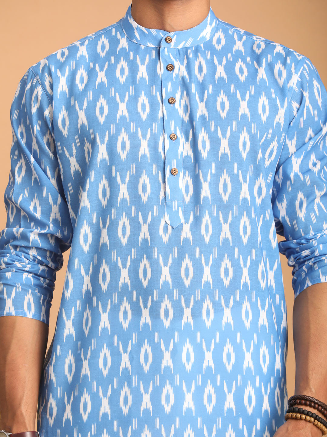 Sarvati Men's Aqua Blue Ikkat Print Cotton Kurta With Pant set