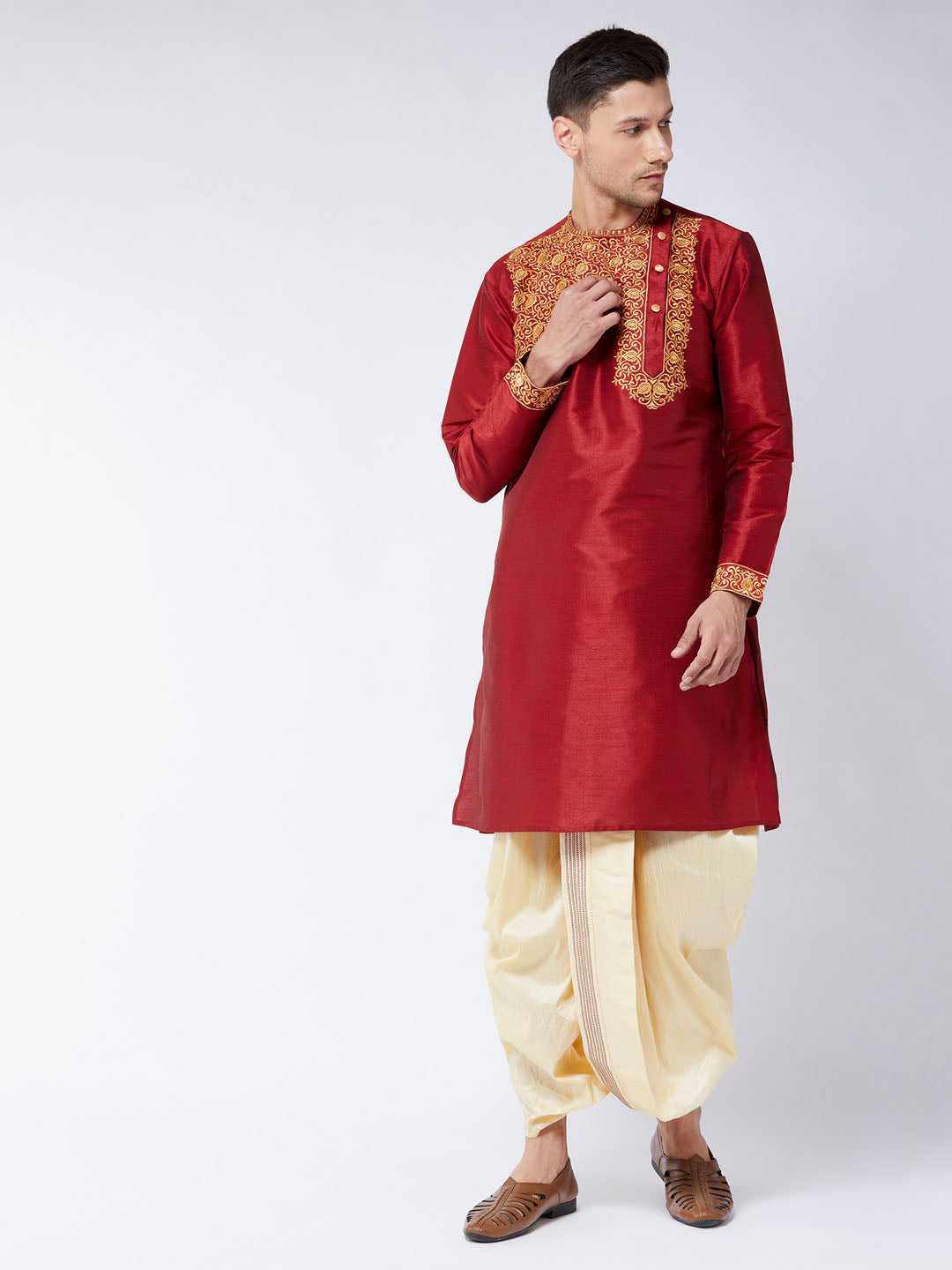 Sarvati Men's Maroon And Gold Silk Blend Kurta and Dhoti Set