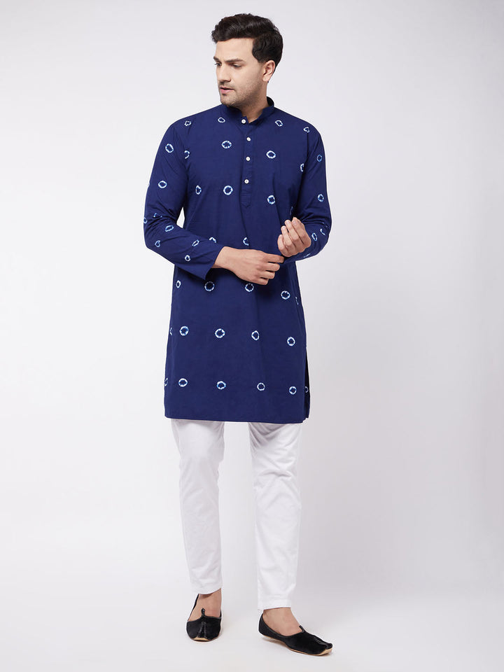 Sarvati Men's Blue And White Cotton Kurta Pyjama Set