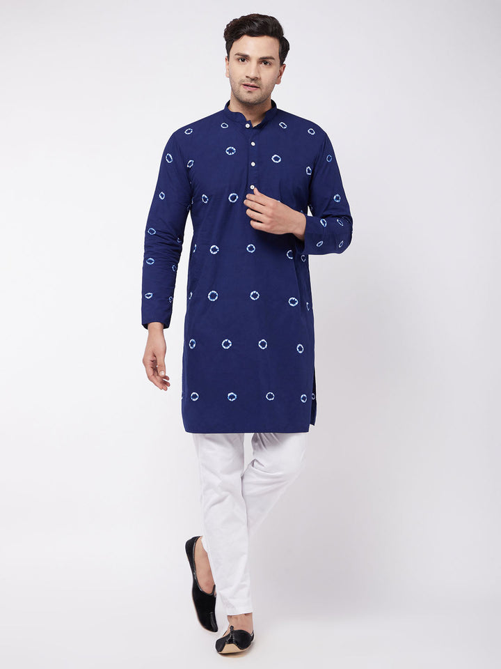 Sarvati Men's Blue And White Cotton Kurta And Pant Style Cotton Pyjama Set