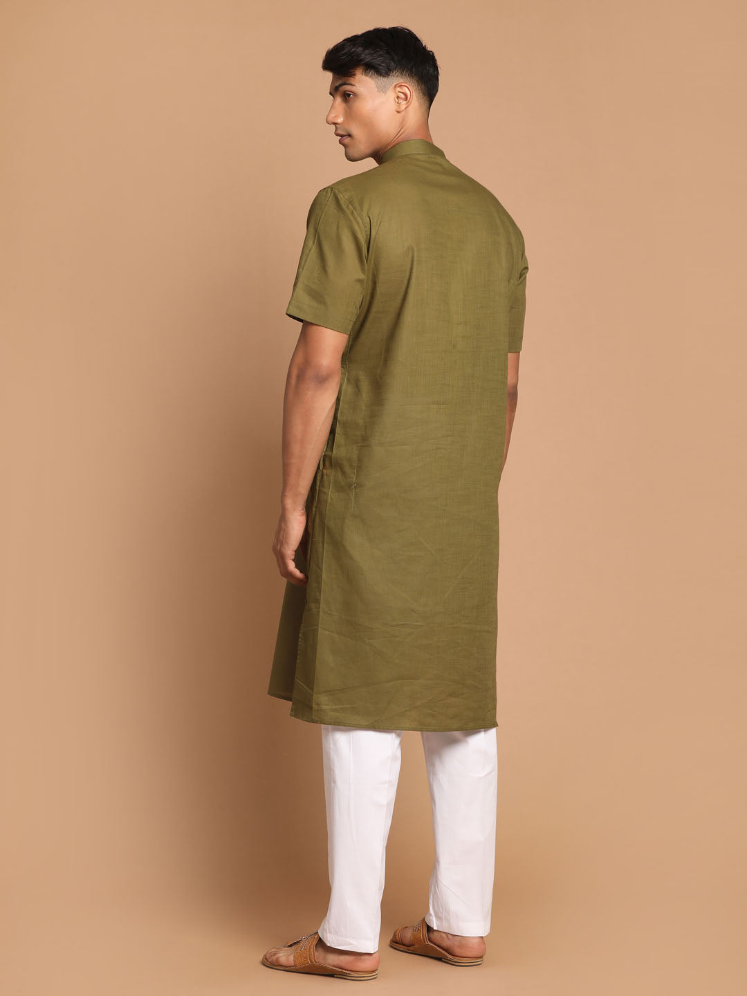 Sarvati Men's Olive Green Solid Kurta with Pyjamas