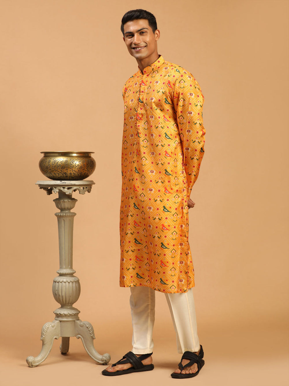 Sarvati Men's Yellow Silk Blend Ethnic Kurta With Cream Viscose Pant Set