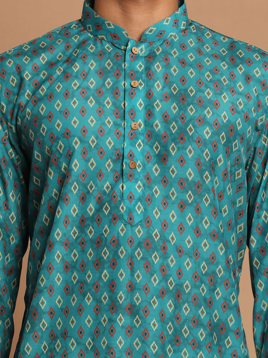 Sarvati Men's Green Ethnic Kurta with Cream Pyjama Set