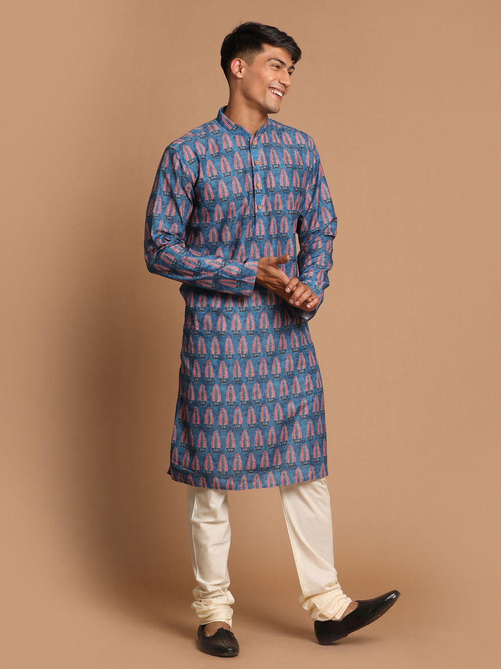 Sarvati Men's Blue Ethnic Kurta with Cream Pyjama Set