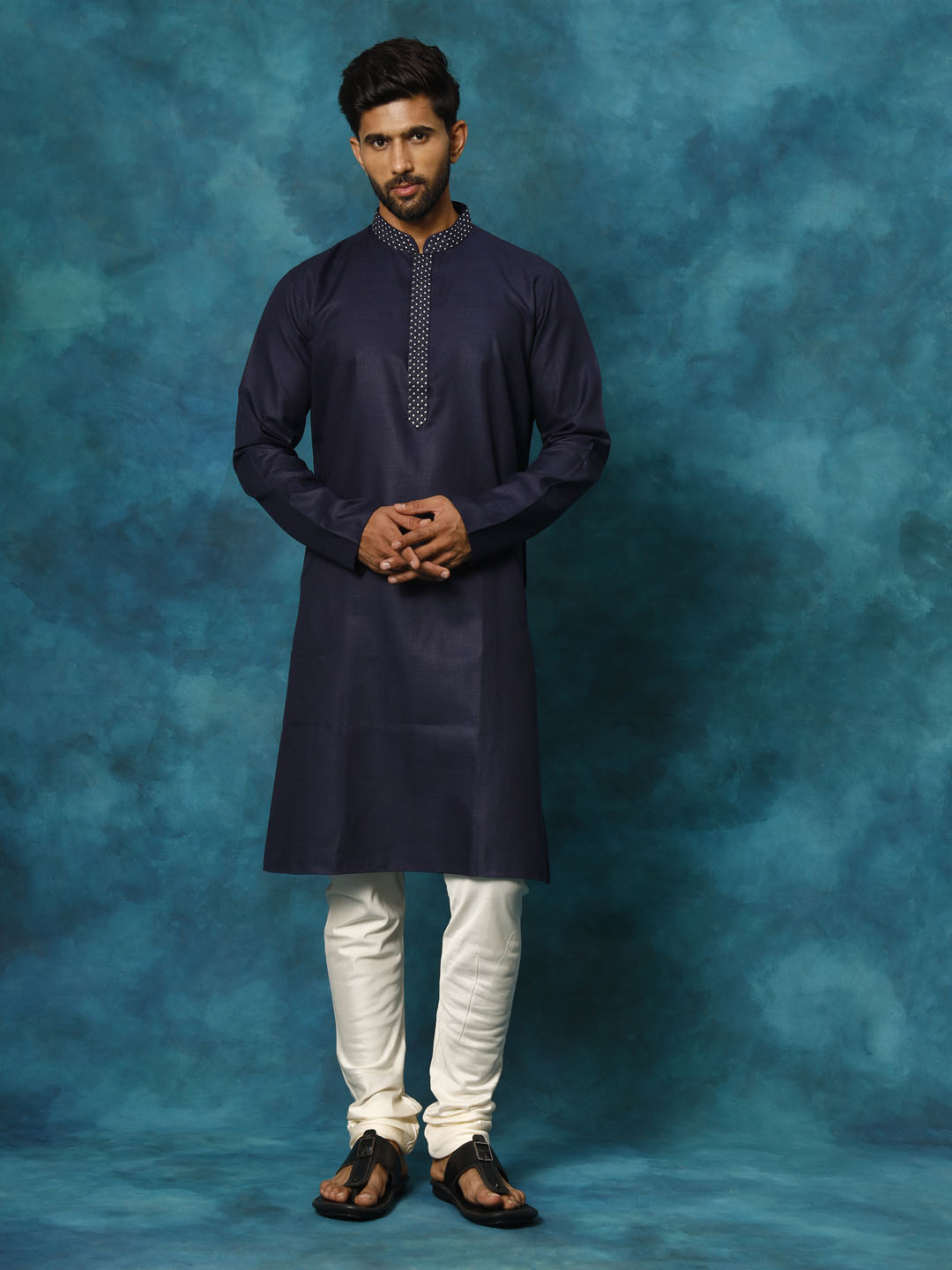 Sarvati Men's Navy Blue And Cream Cotton Blend Kurta Pyjama Set