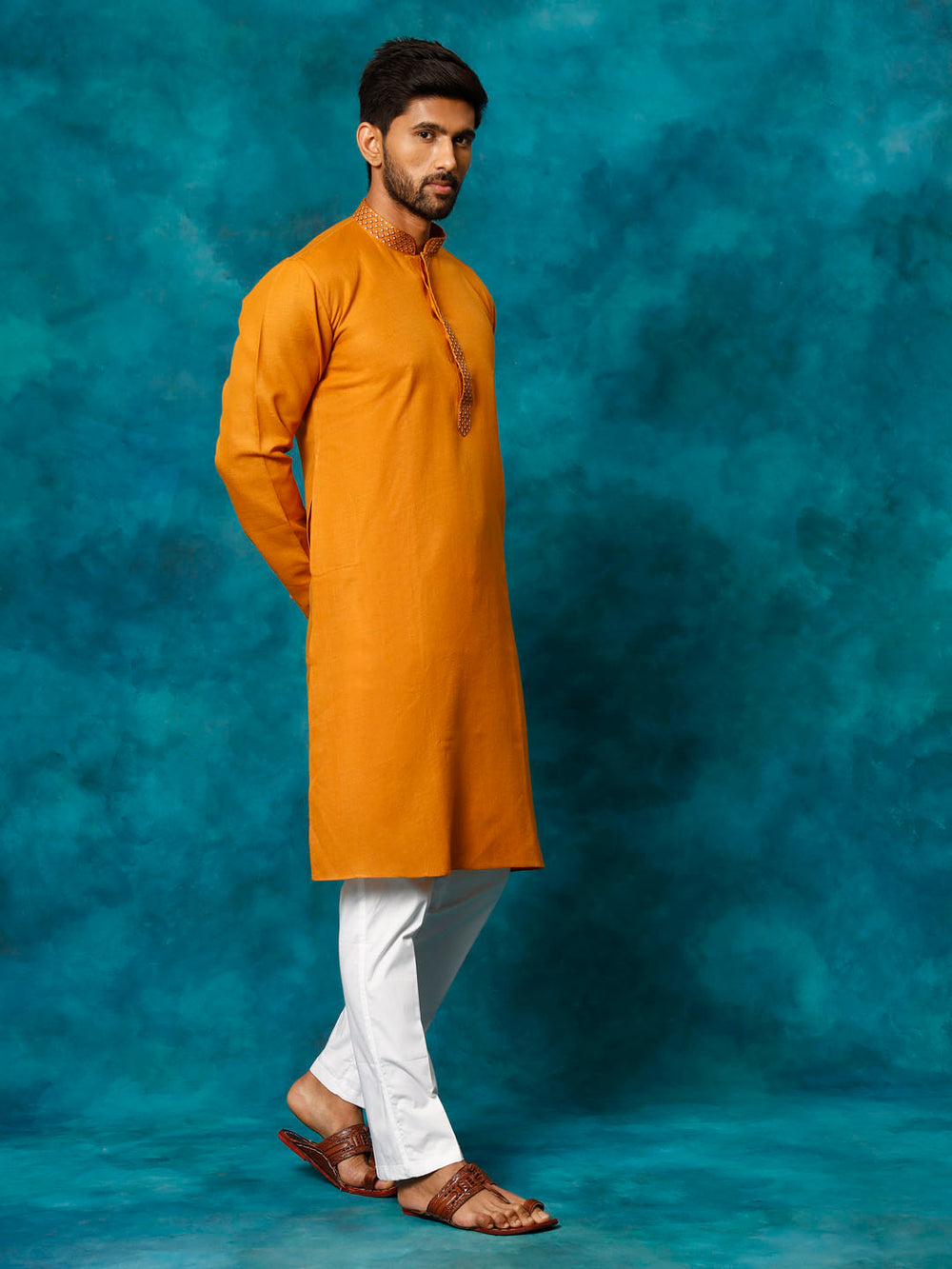 Sarvati Men's Rust And White Cotton Blend Kurta Pyjama Set