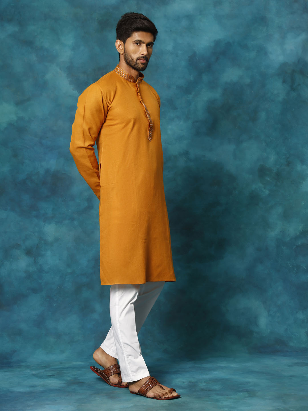 Sarvati Men's Rust And White Cotton Blend Kurta Pyjama Set