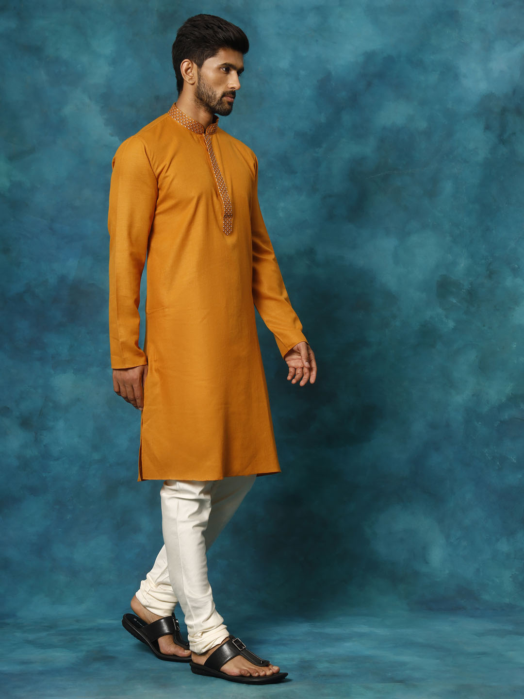 Sarvati Men's Rust And Cream Cotton Blend Kurta Pyjama Set