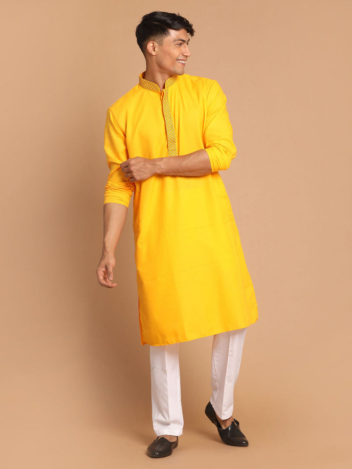 Sarvati Men's Yellow And White Solid Kurta With Pant Set