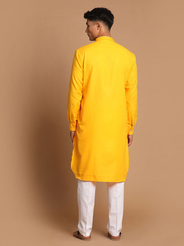 Sarvati Men's Yellow And White Cotton Blend Kurta With Pant Set