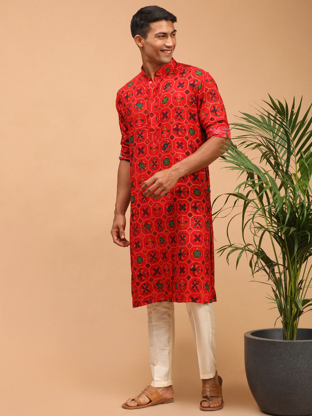 Sarvati Men's Red Printed Rayon Kurta With Pant Set