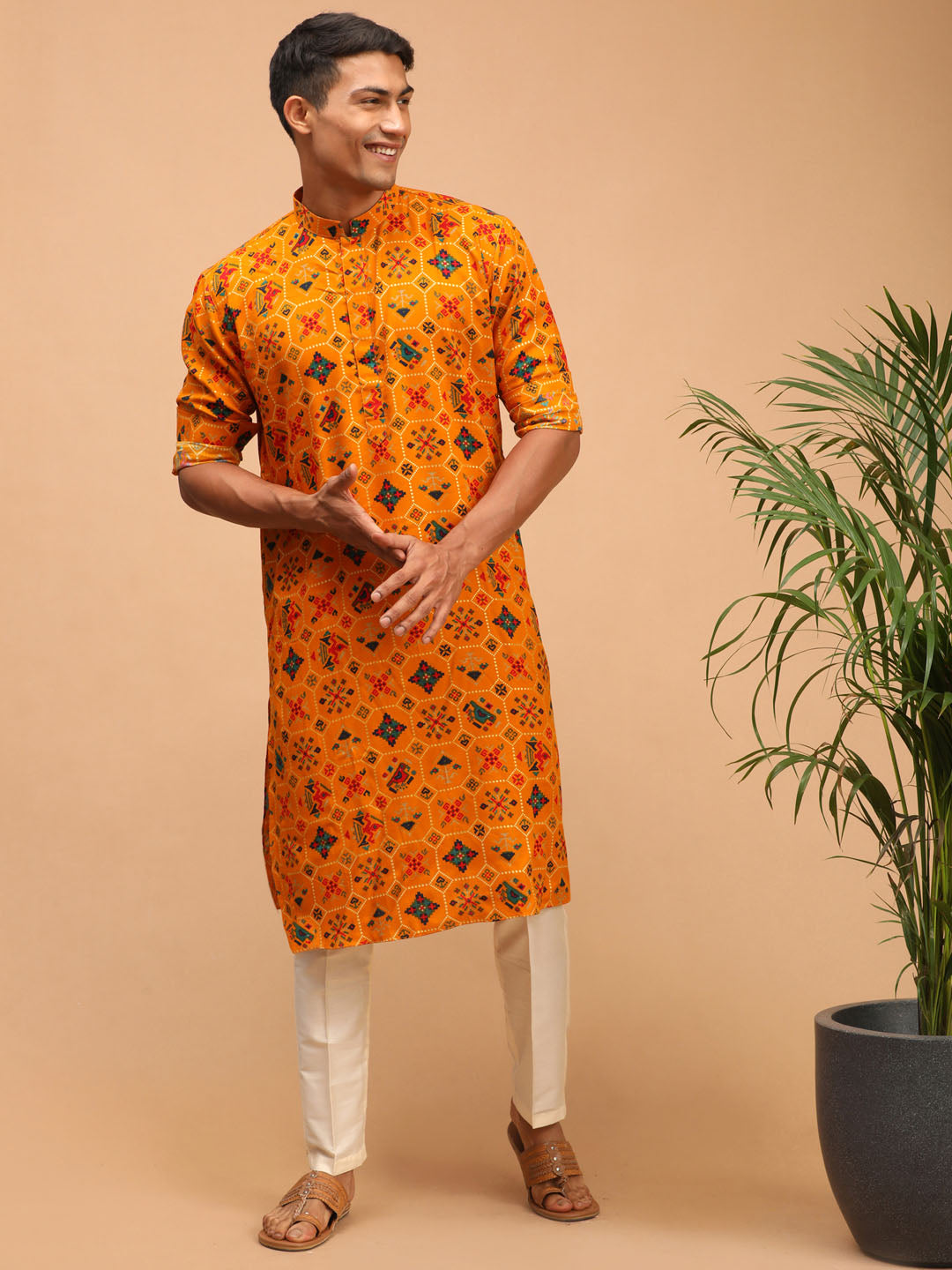 Sarvati Men's Yellow Printed Rayon Kurta With Pant Set