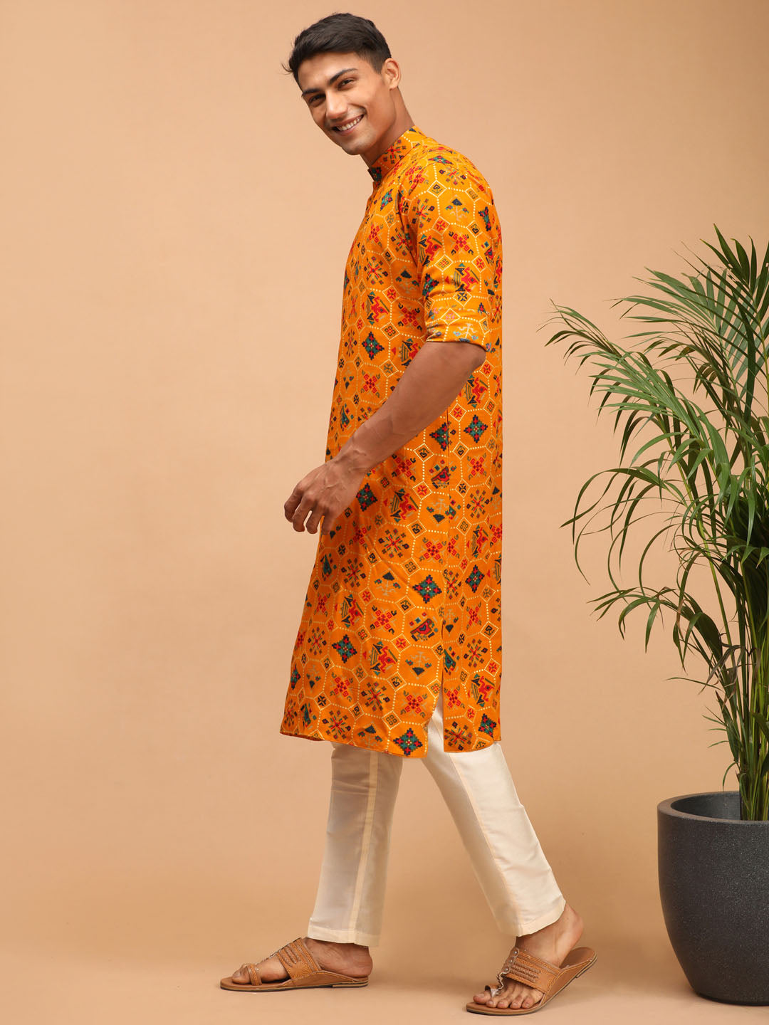 Sarvati Men's Yellow Printed Rayon Kurta With Pant Set