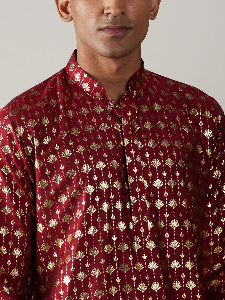 Sarvati Men's Maroon Foil Printed Kurta With Black Patiala Set