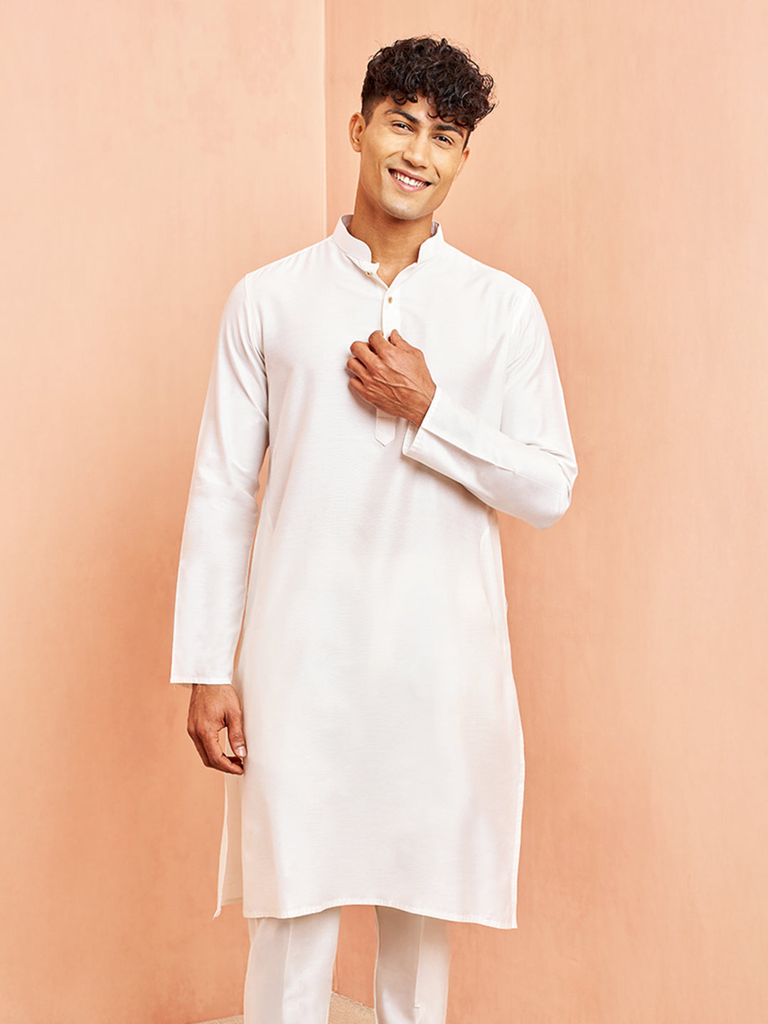 Men's White Viscose Kurta Long Sleeve Mandarin Collar Festive Wear