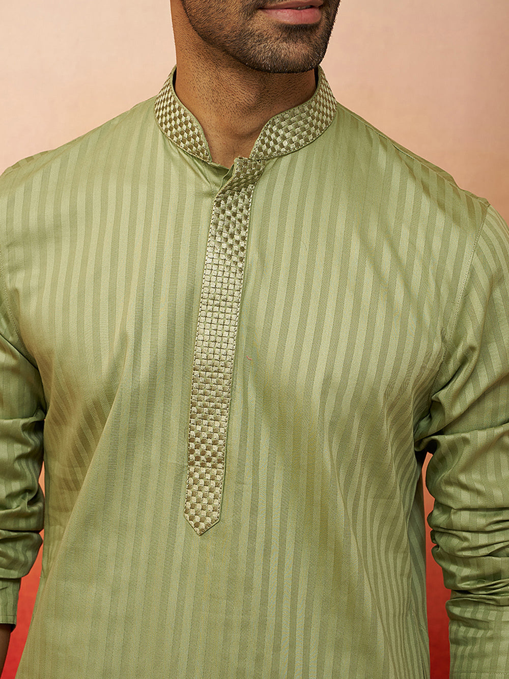 Men Mint Green Cotton Monalisa Embroidered Kurta