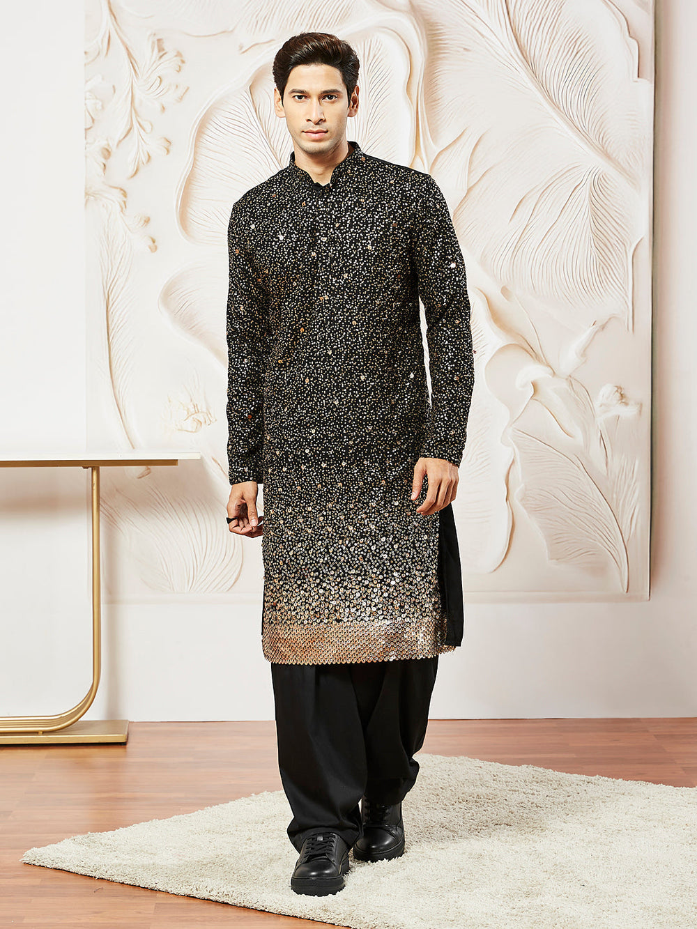 Sarvati Men's Black Georgette Zari With Sequins Worked Kurta Patiala Set