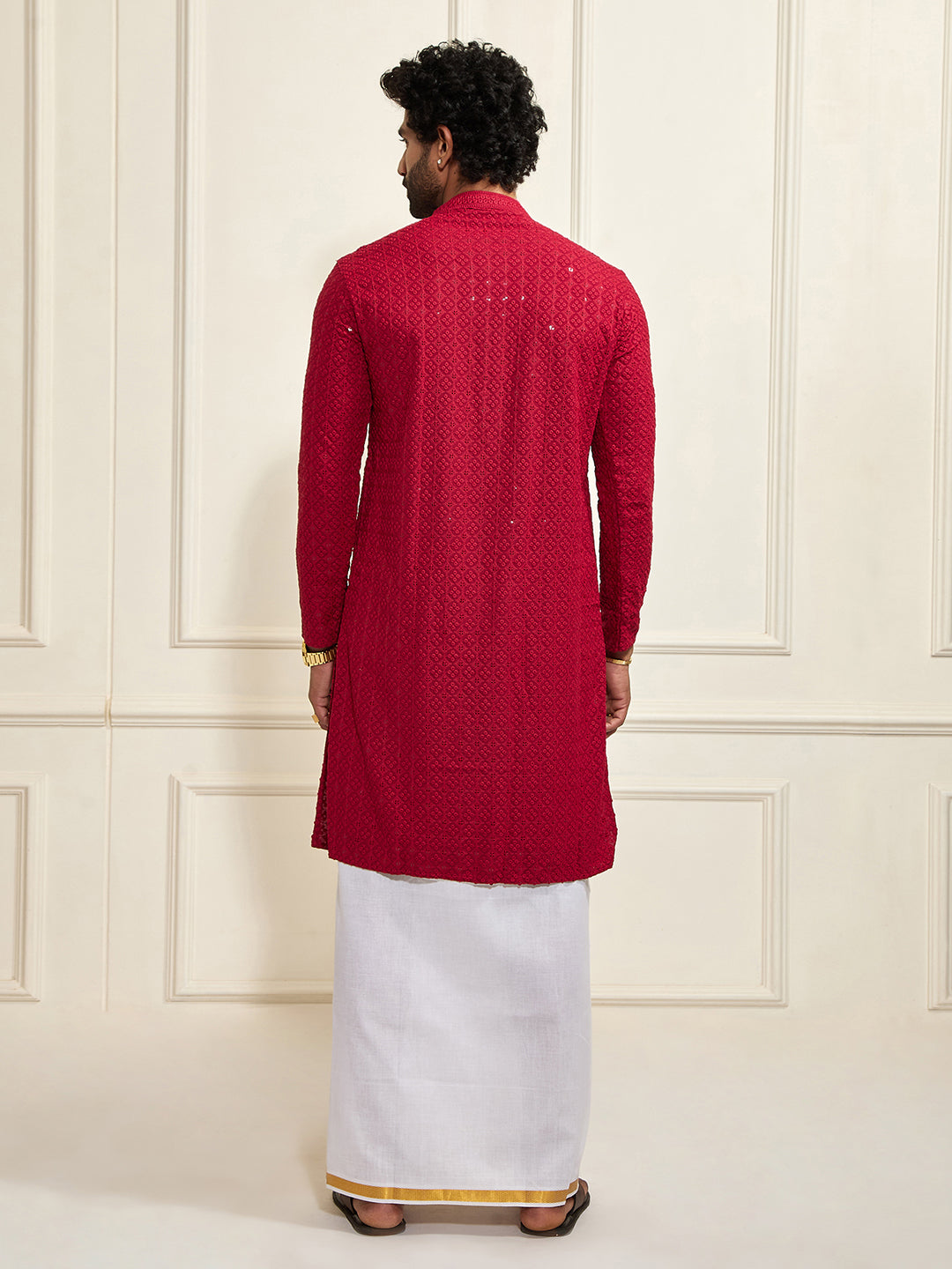 Sarvati Men's Maroon Rayon Cotton Kurta And Mundu Set