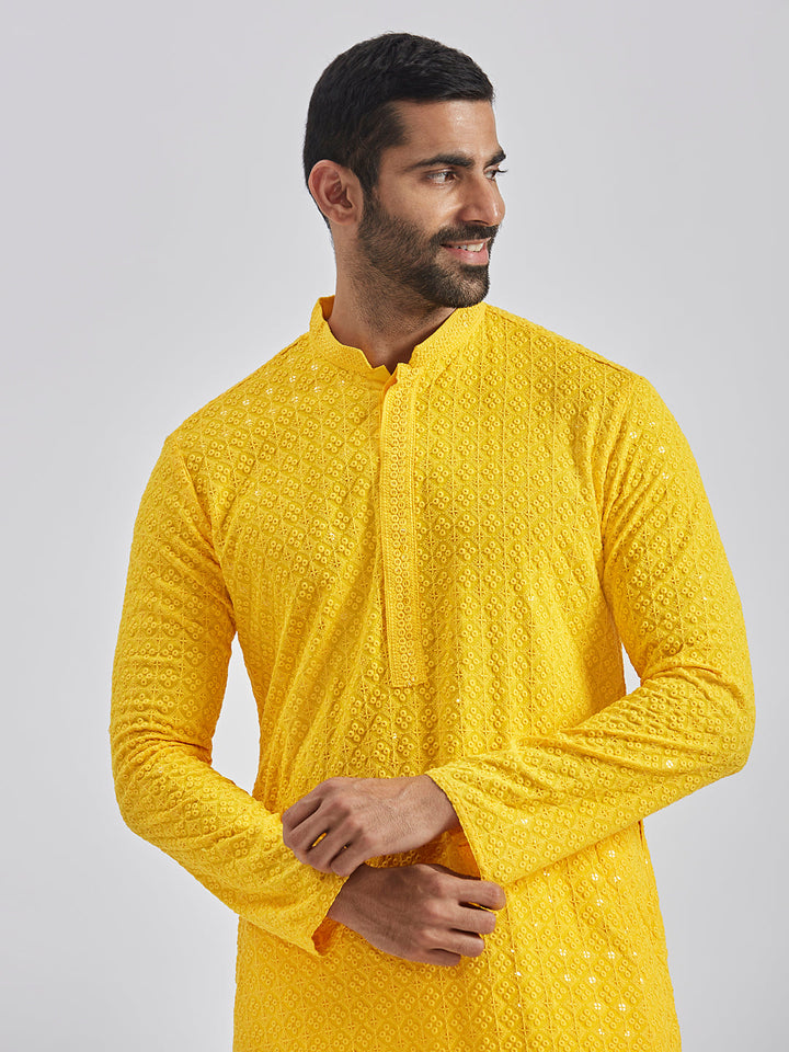 Sarvati Men's Yellow And White Rayon Cotton Kurta Pyjama Set