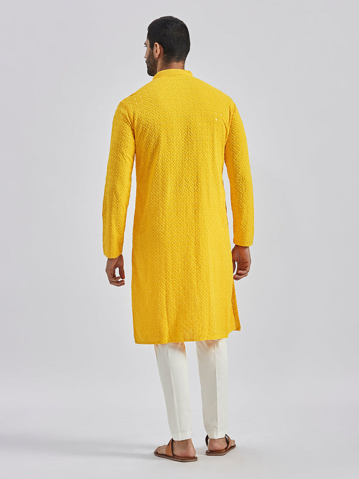 Sarvati Men's Yellow And White Rayon Cotton Kurta Pyjama Set