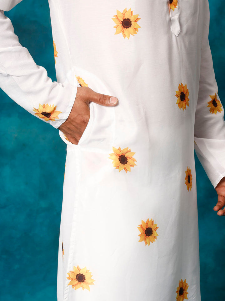 Sarvati Men's White Cotton Blend Sunflower Print Kurta Pant Set