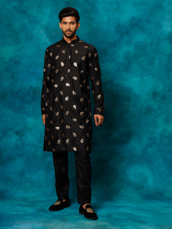 Sarvati Men's Black Leaf Motif Embellished Kurta Pant Set